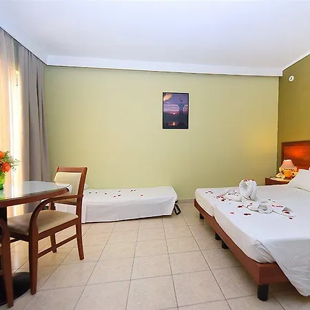Esmeralda Lejlighedshotel 3*